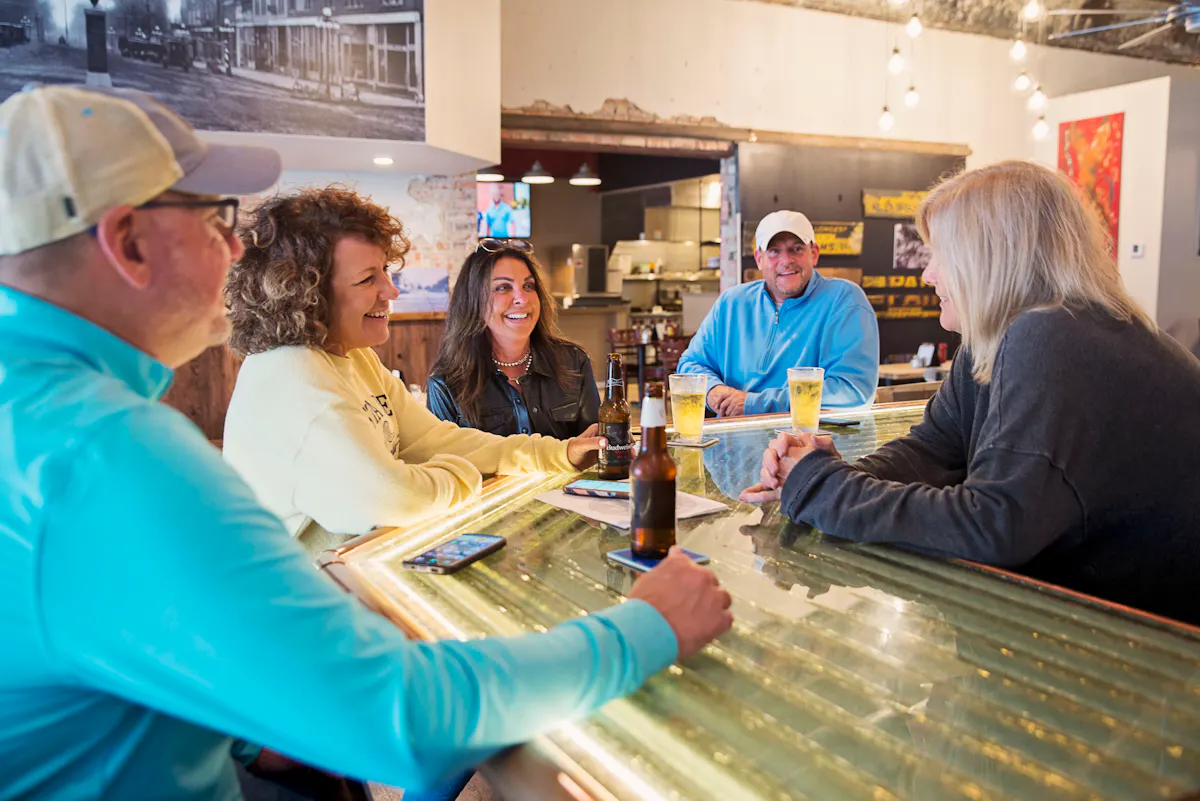 Weisel Rantoul Il ET's Downtown Rantoul | American Restaurant in Rantoul, IL