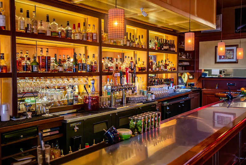 Bar photo 2