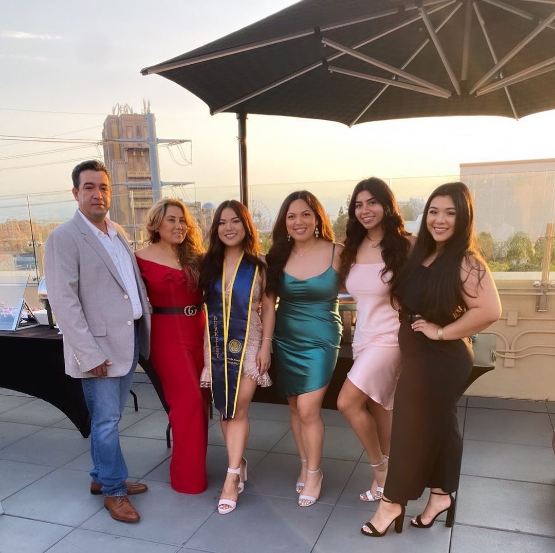 Behnoosh Bakhtiari et al. posing for a photo