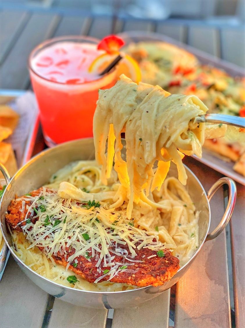 fork picking up fettuccine