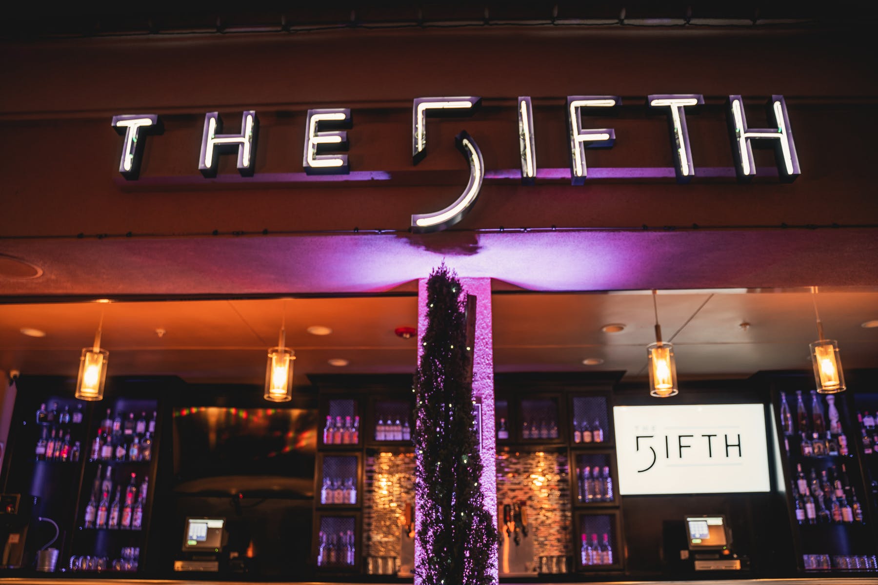 Rooftop Vibes | The FIFTH in Anaheim, CA