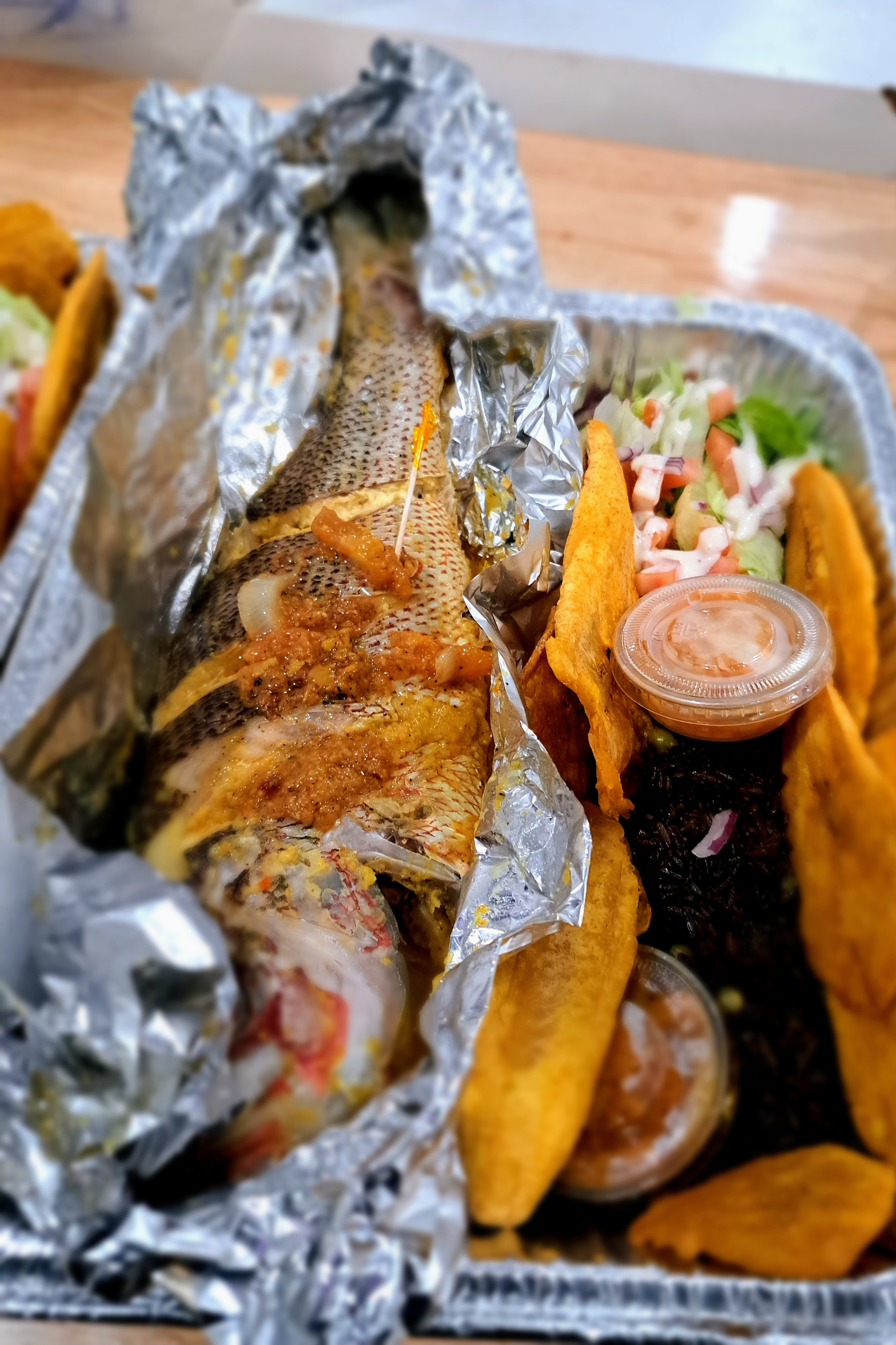 STEAMED SNAPPER PLATTER