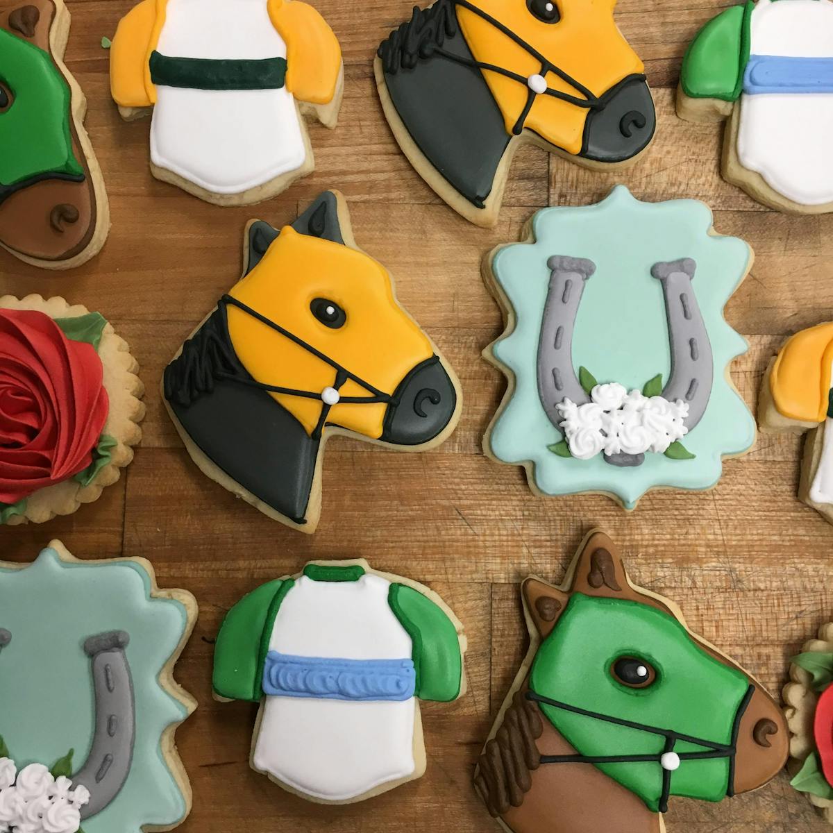 horse themed cookies