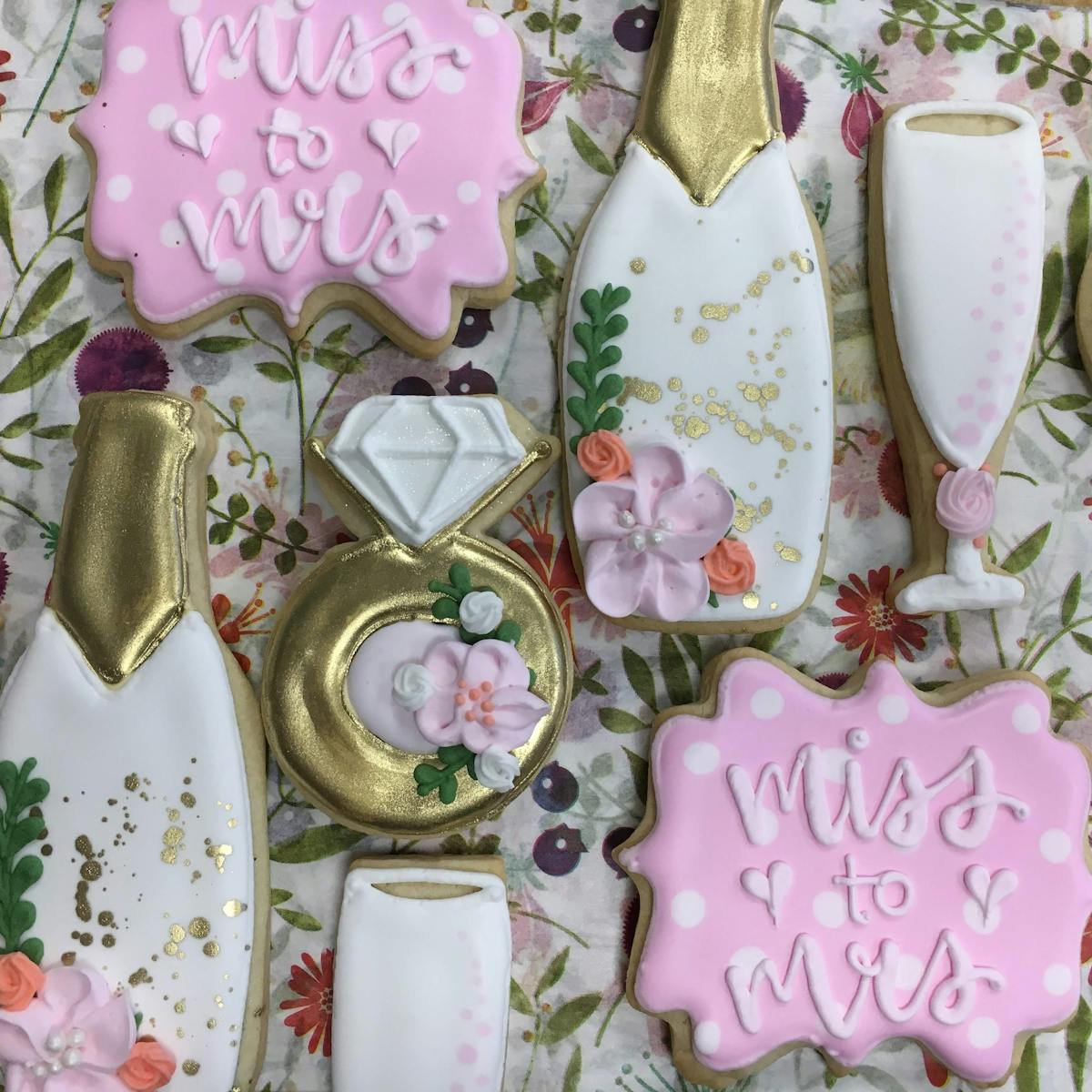 wedding themed cookies