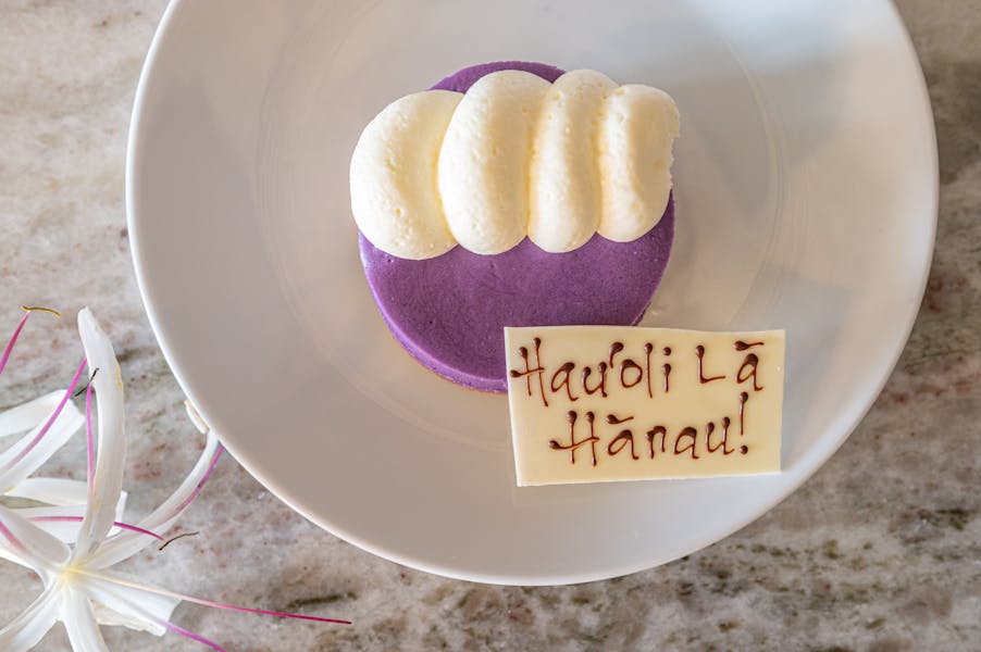 Uhi Birthday Cheesecake Ko Restaurant