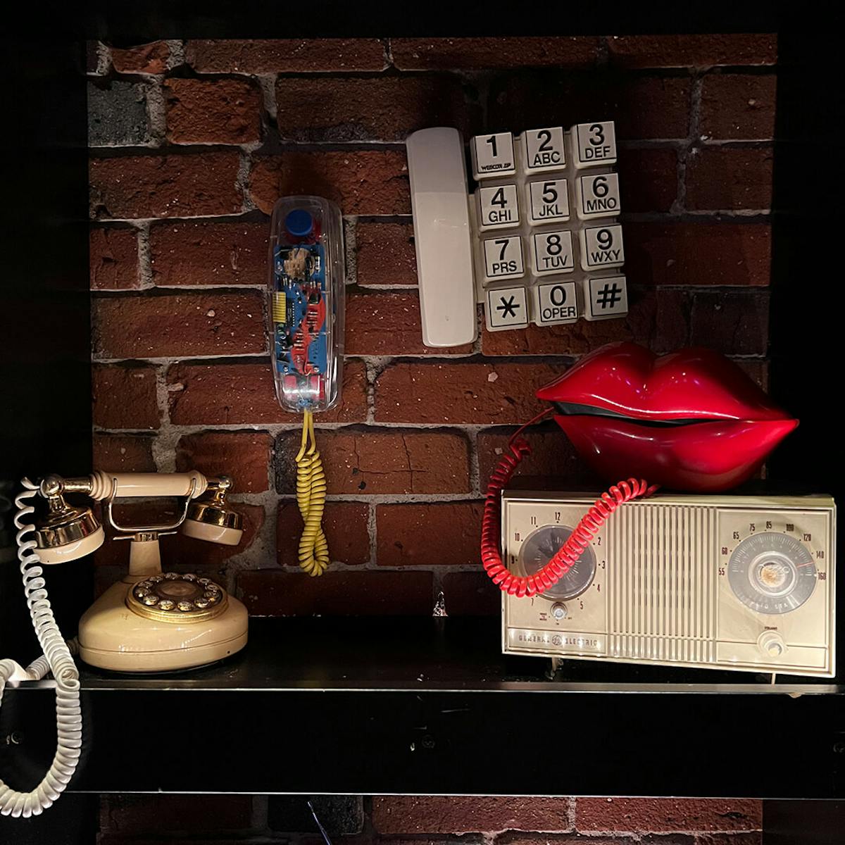 roxxy Vintage phones