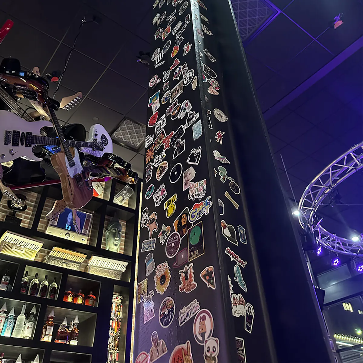 Sticker Column | Roxxy Bar