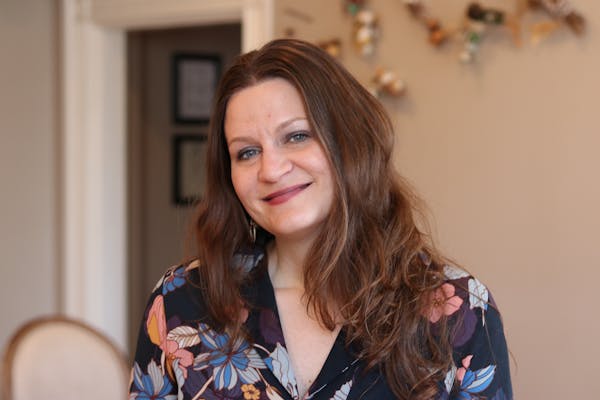 Photo of Julie Gray