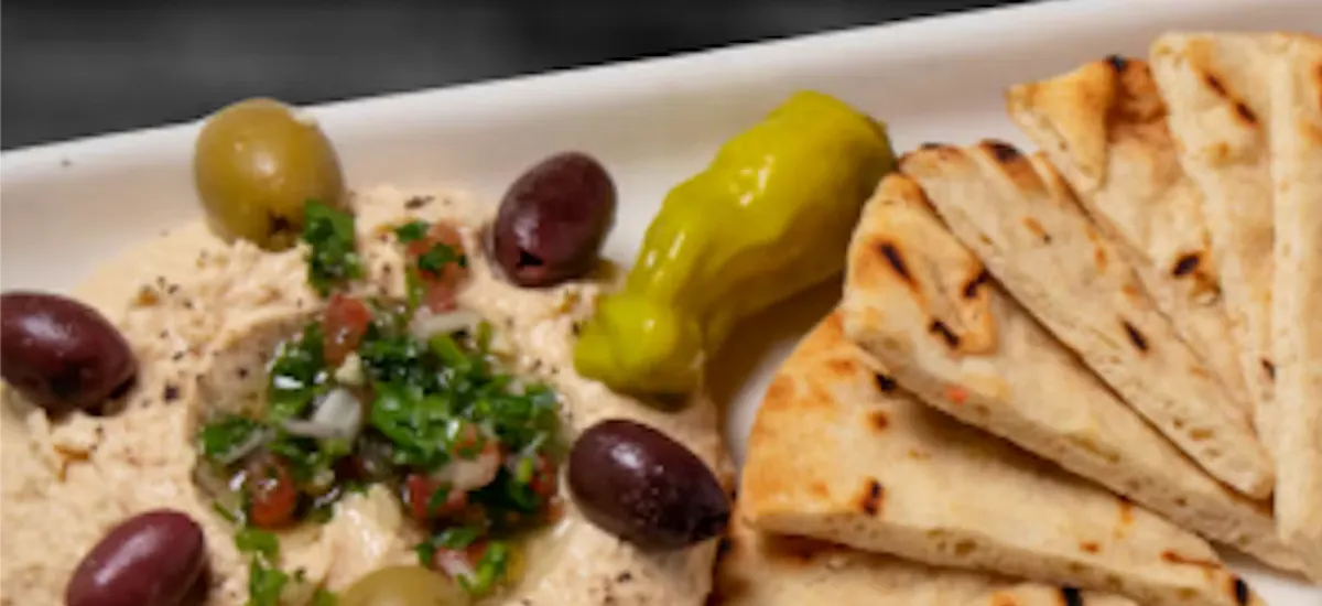 Housemade Hummus and Pita 