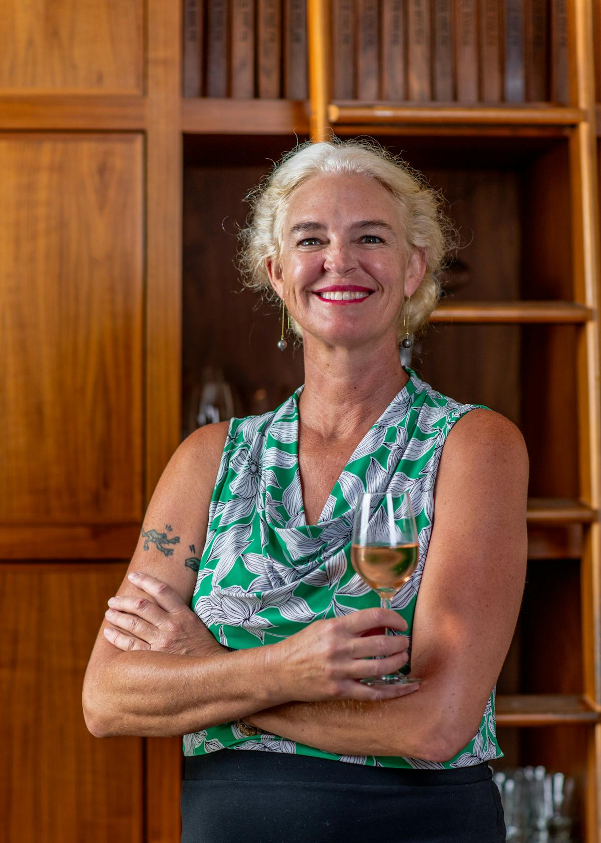 Tia Hubbard Sommelier