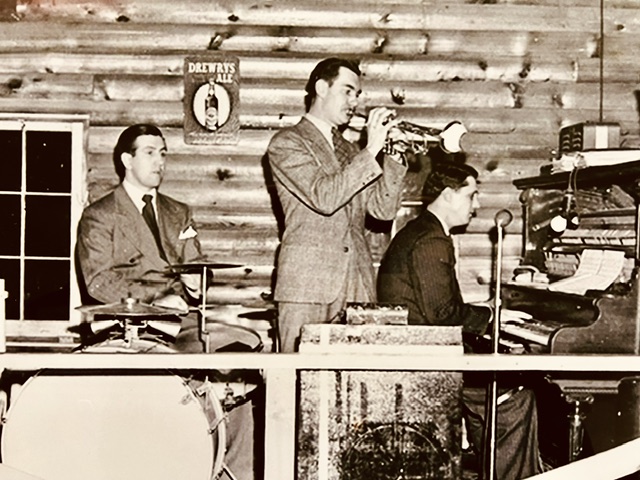  Chick, Chet & Bob known as The Blue Jay Orchestra