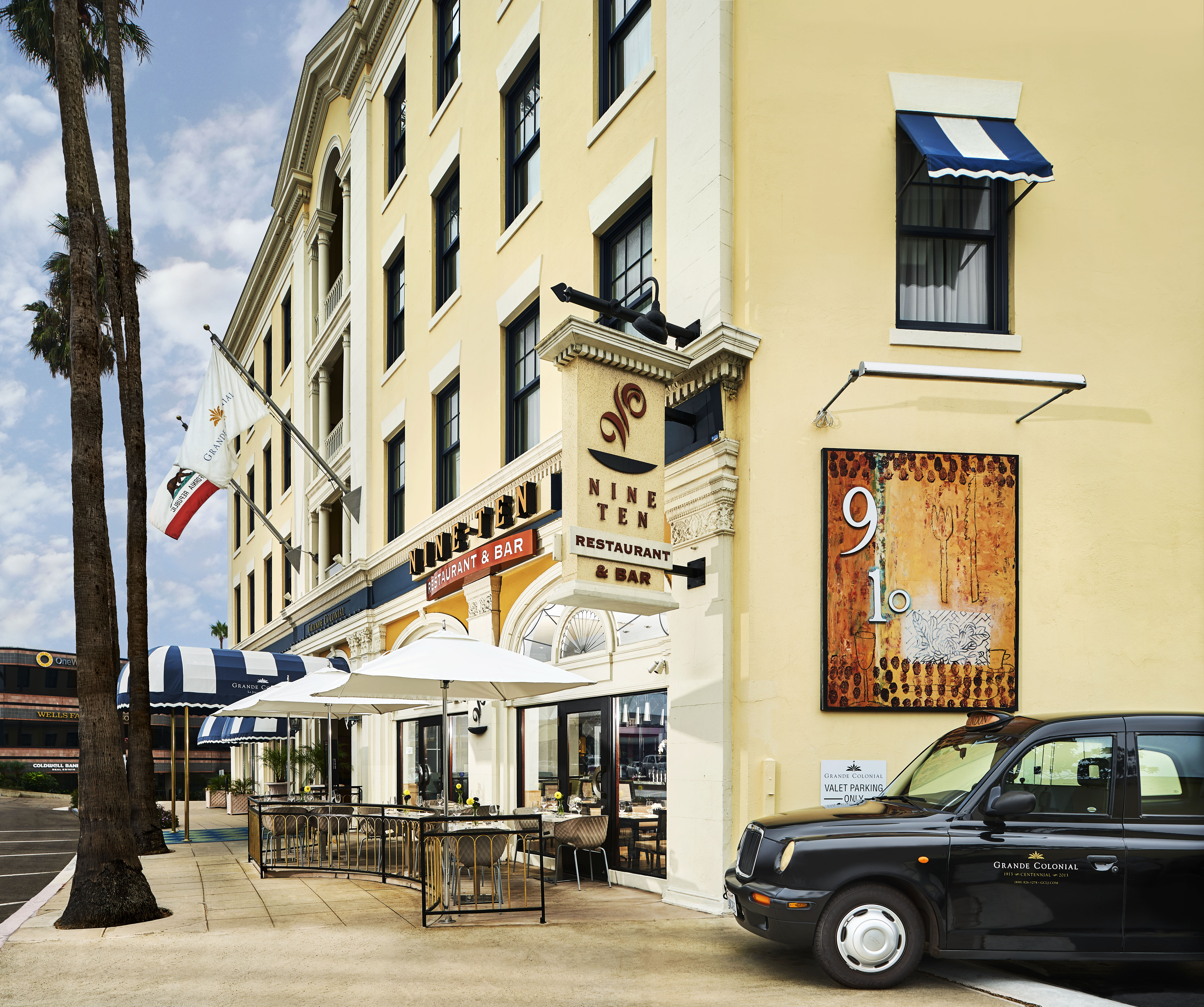 Nine-Ten Restaurant and Bar
