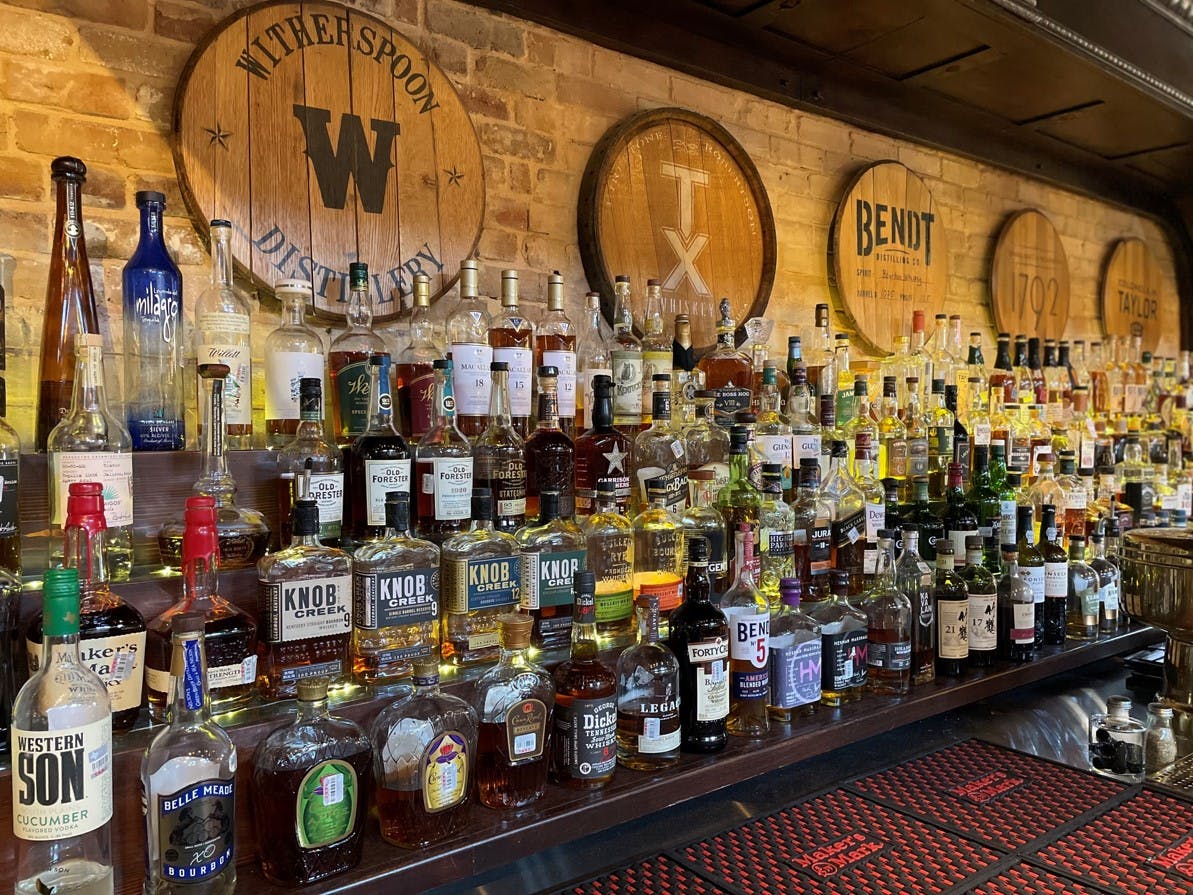 J2 Bar- Whiskeys
