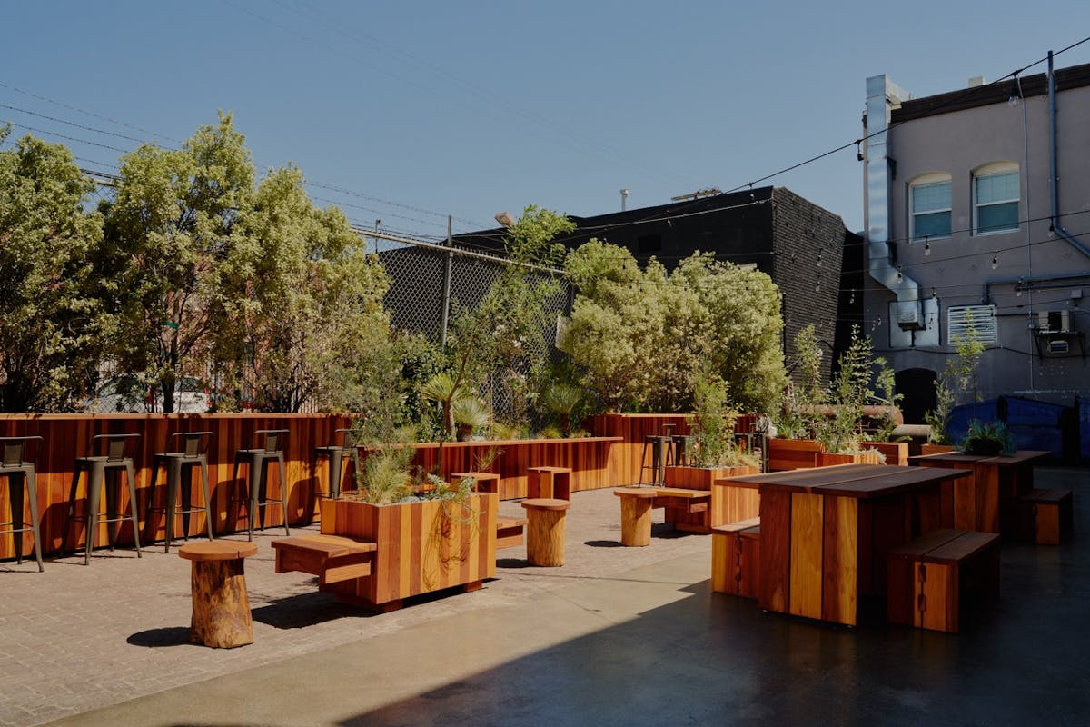 an outdoor eating area