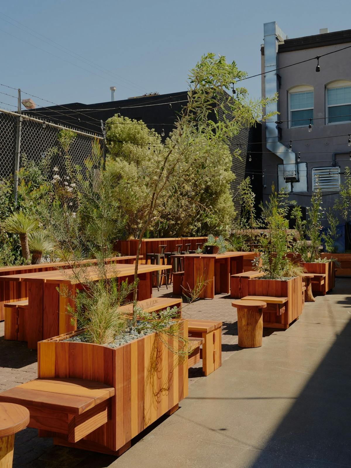 an outdoor eating area
