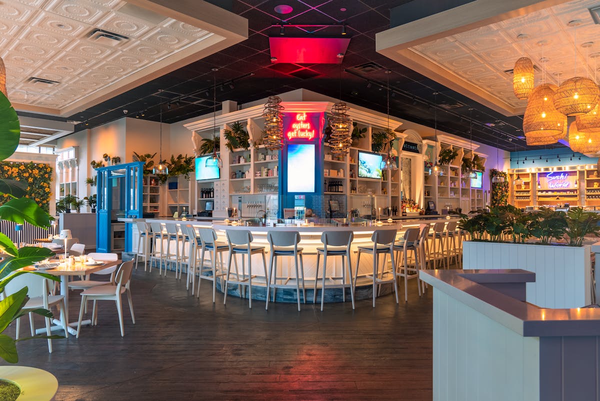 Saltwater Coastal Grill Interior Bar