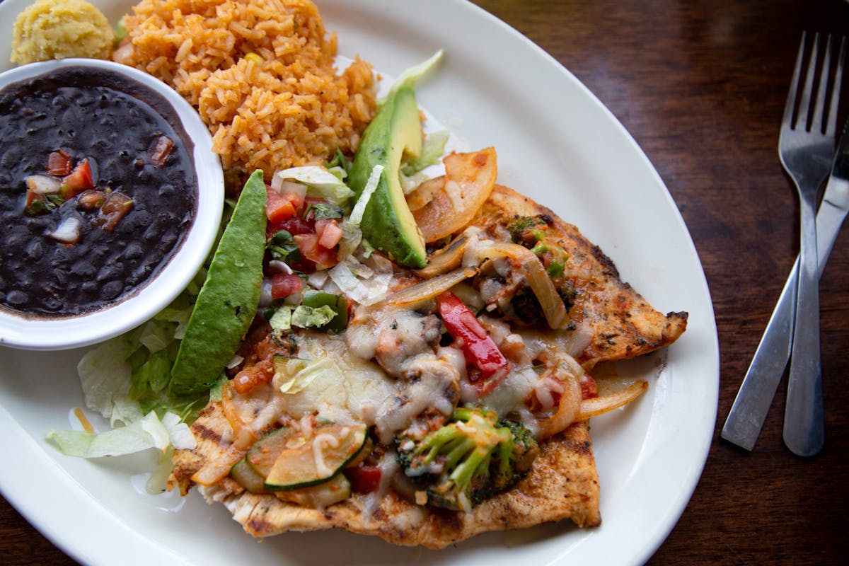 a plate of nachos
