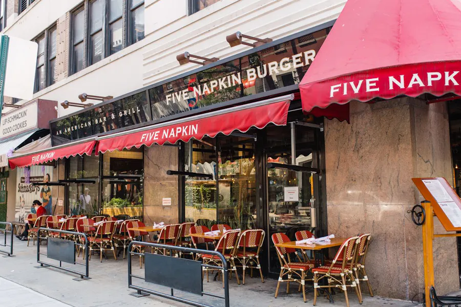 5 Napkin Burger | Hell's Kitchen Location and Hours