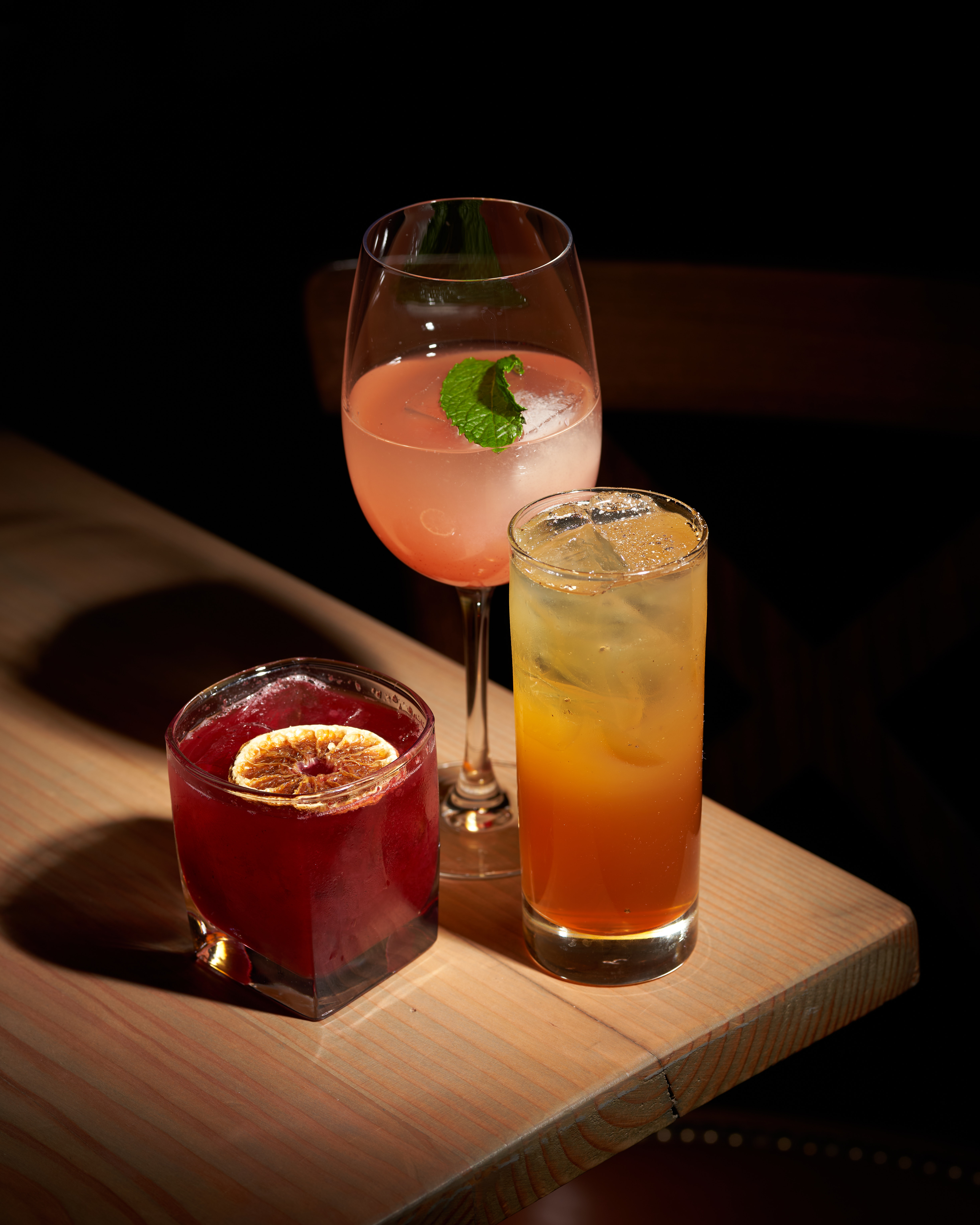 Drinks at Happy hour in The Ellington