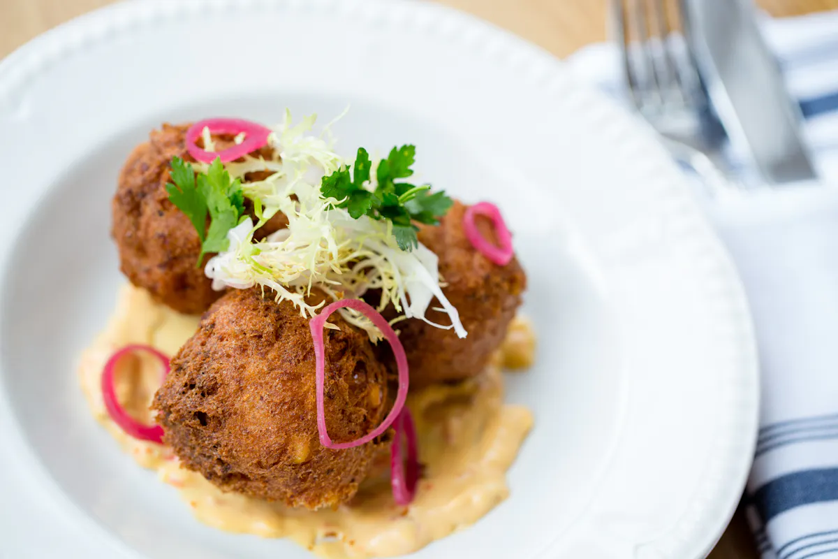 Mathews Food & Drink, business photo 2