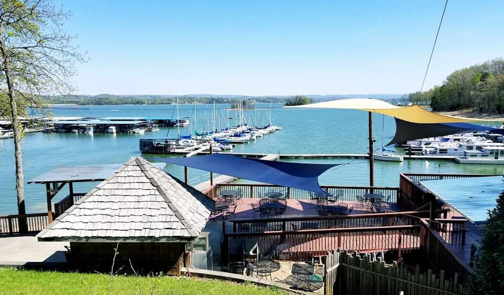 Events Off The Hook Bar & Grill, Seafood Restaurant in Jefferson