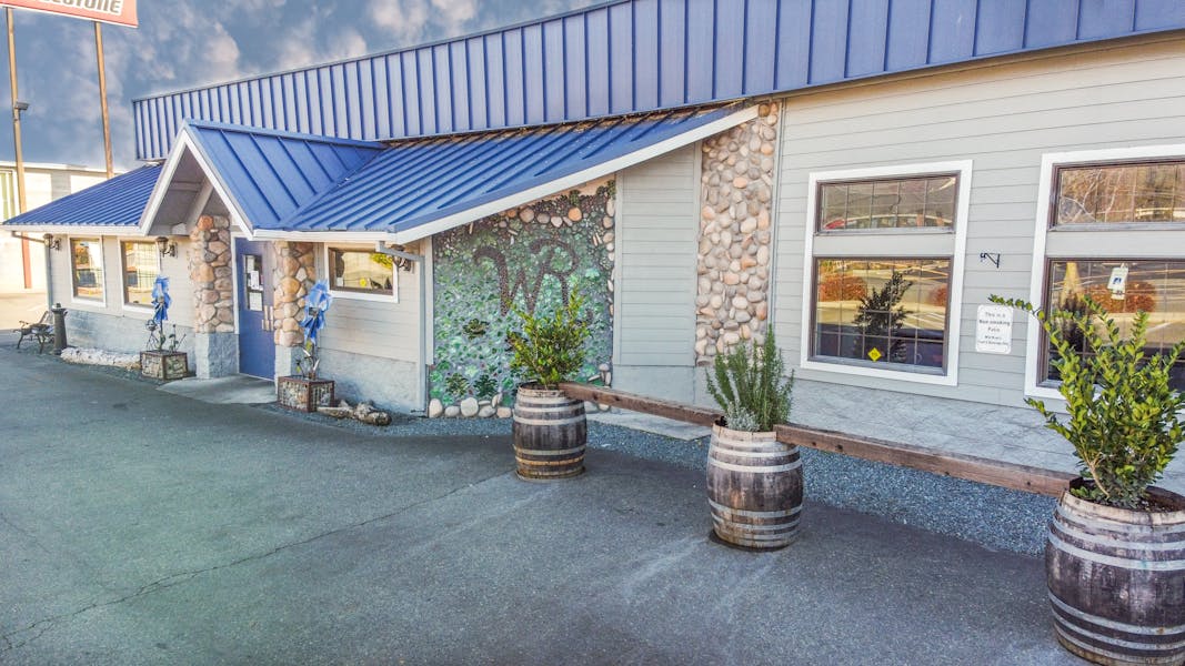 Grants Pass PUB Wild River Brewing and Pizza Co. in OR