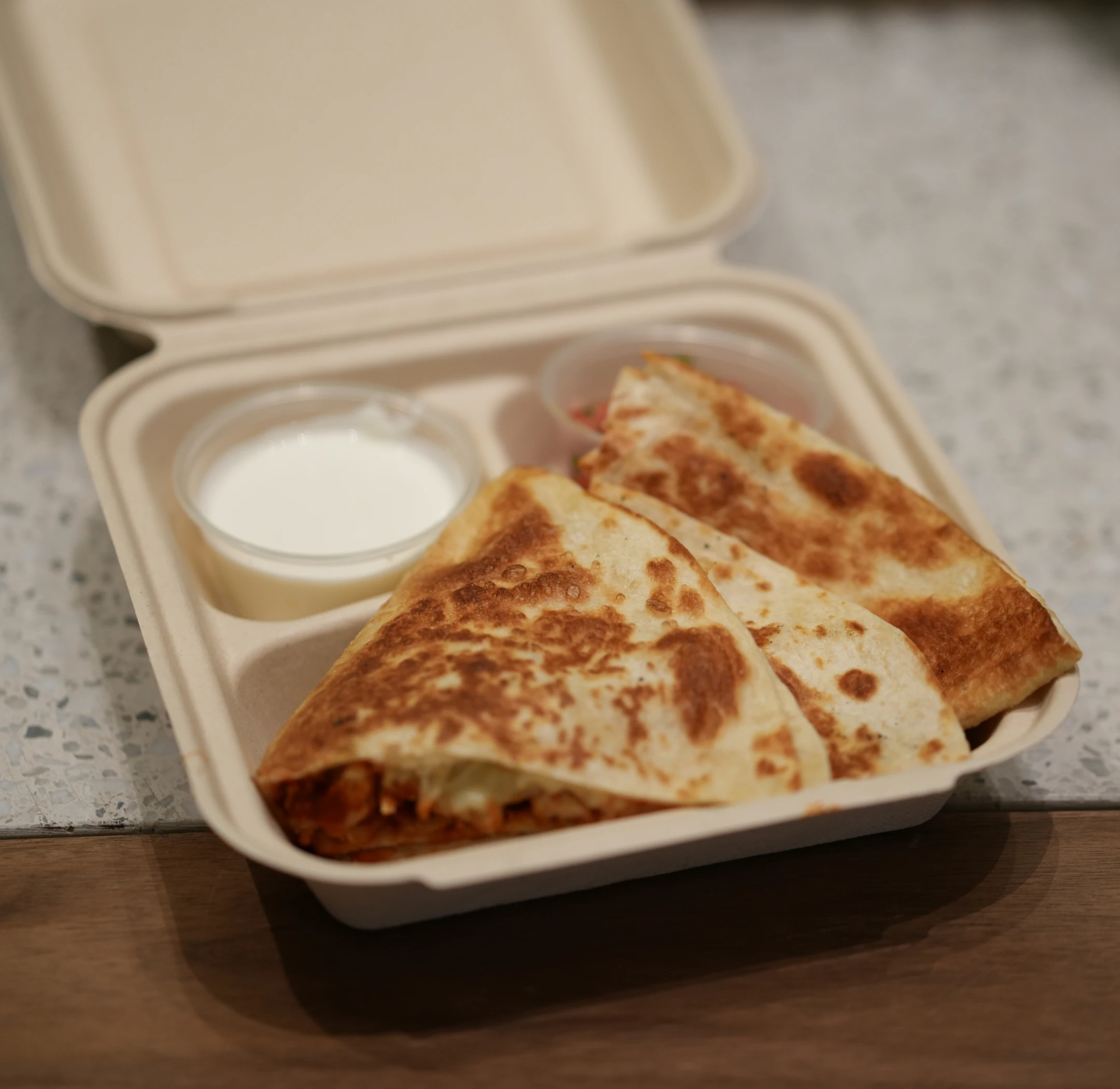 Quesadilla with dip sauces