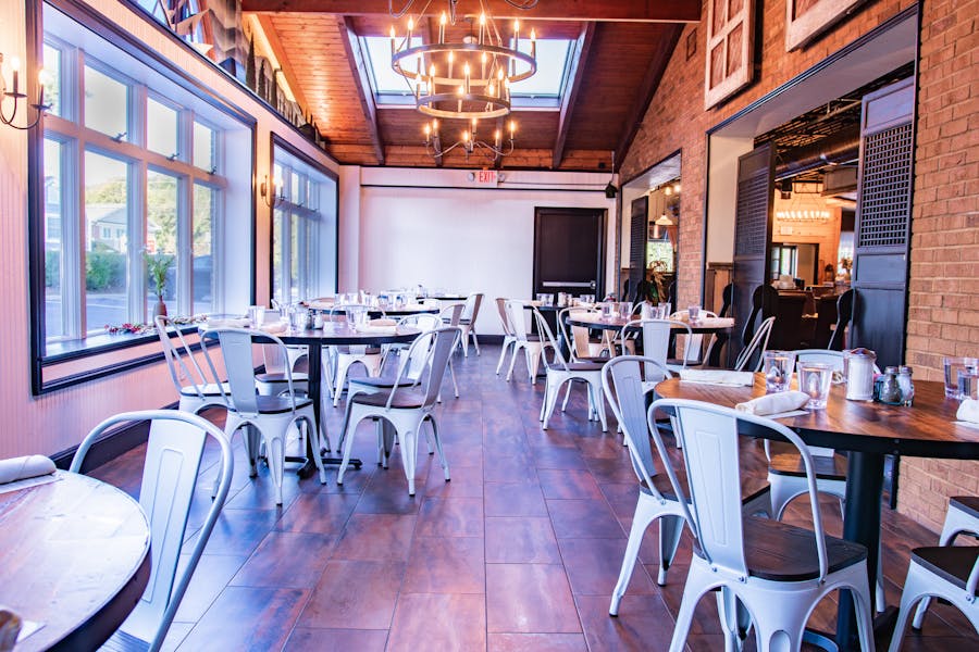 Sun Room Port Jeff Sta Toast Coffeehouse