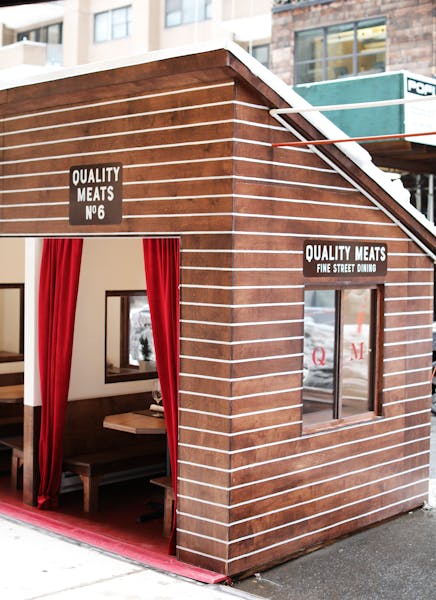 Outdoor Cabins | Quality Meats | Steakhouse in New York, NY