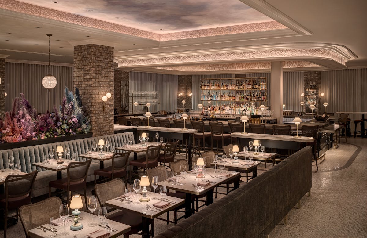 Coquette dining room and bar
