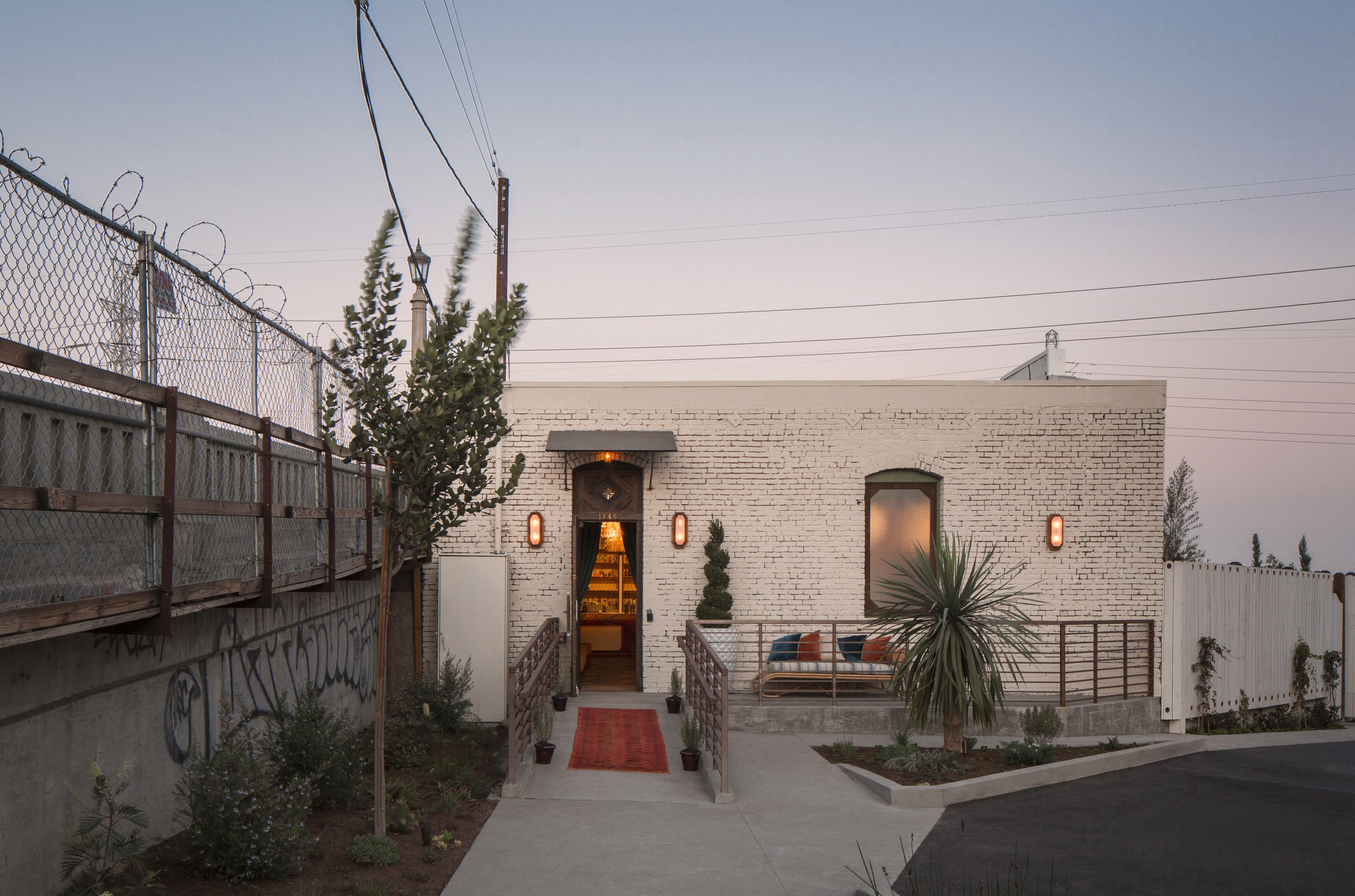 APOTHEKE LOS ANGELES