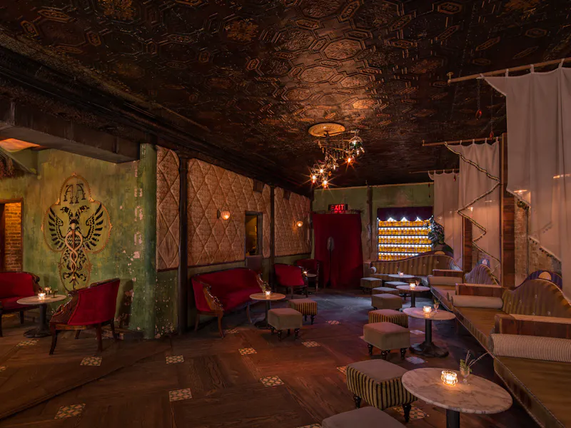 Bar photo 2