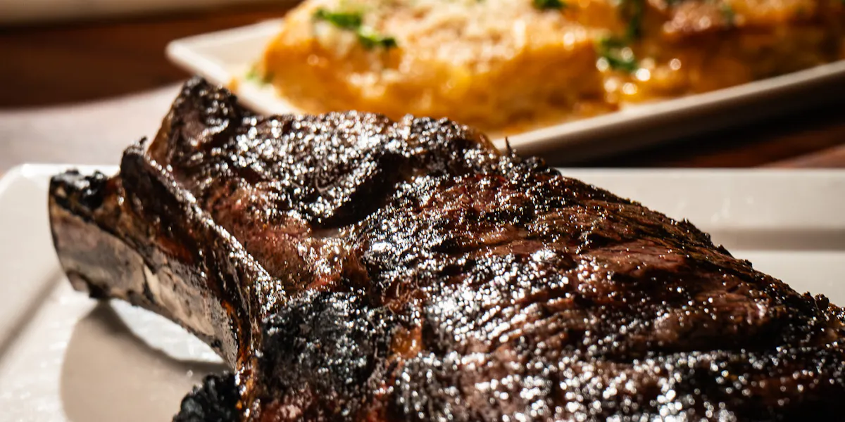 6 Meat Meatfest Fridays featuring The Six-Pounder! | Stage Left Steak