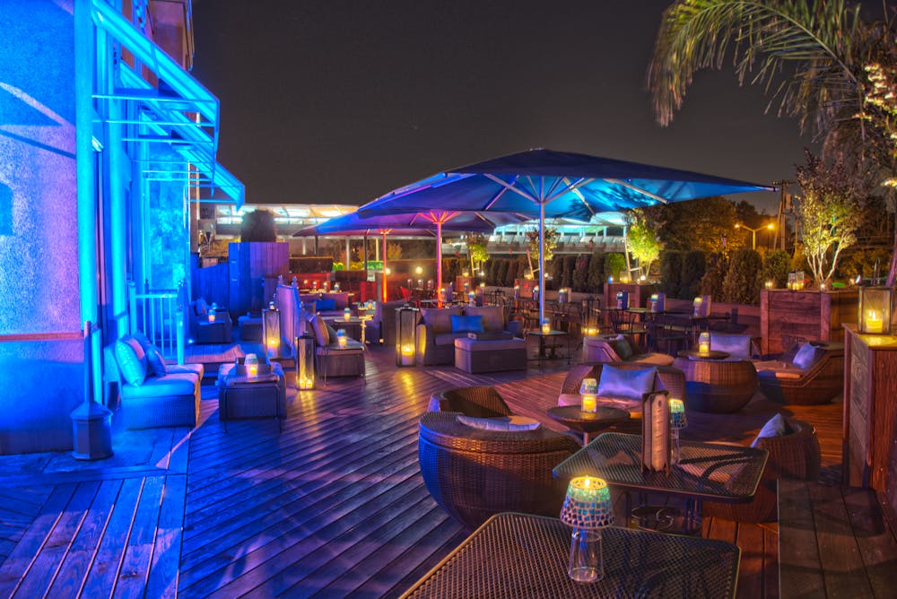 Blu Lounge & Deck Bar