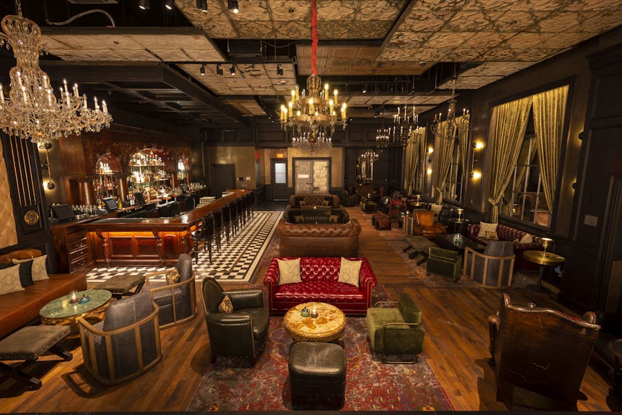 The Best Whiskey Bar in Las Vegas, Nevada. Cut's and Cocktails