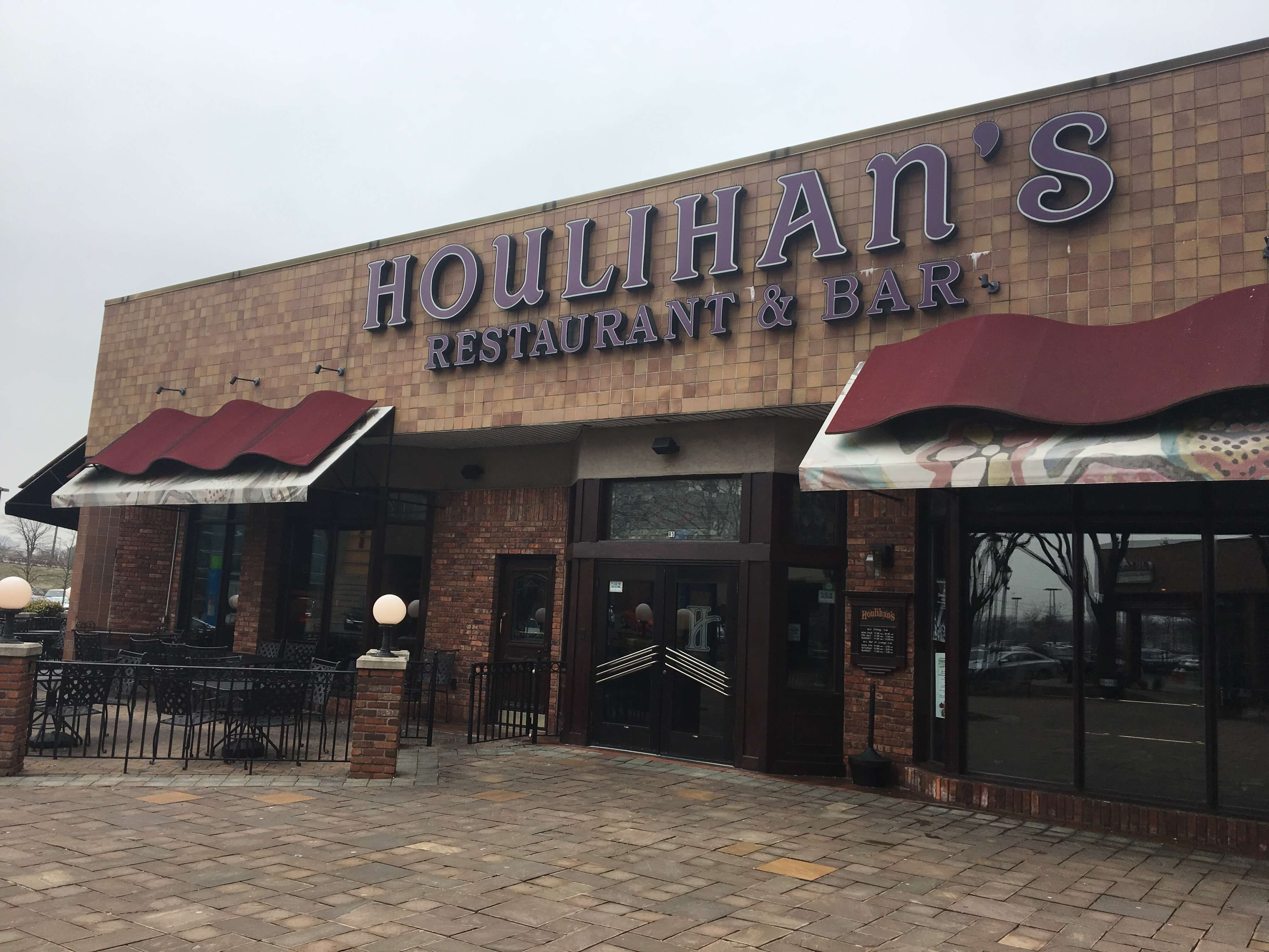 Houlihan's — american restaurant — in Hudson Yards — Manhattan — NYC