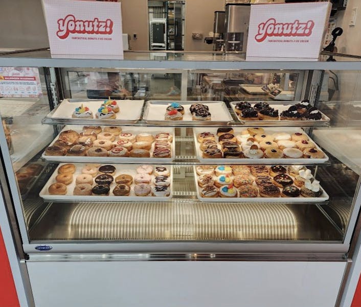 Yonutz Donuts and Ice Cream Pearland Texas