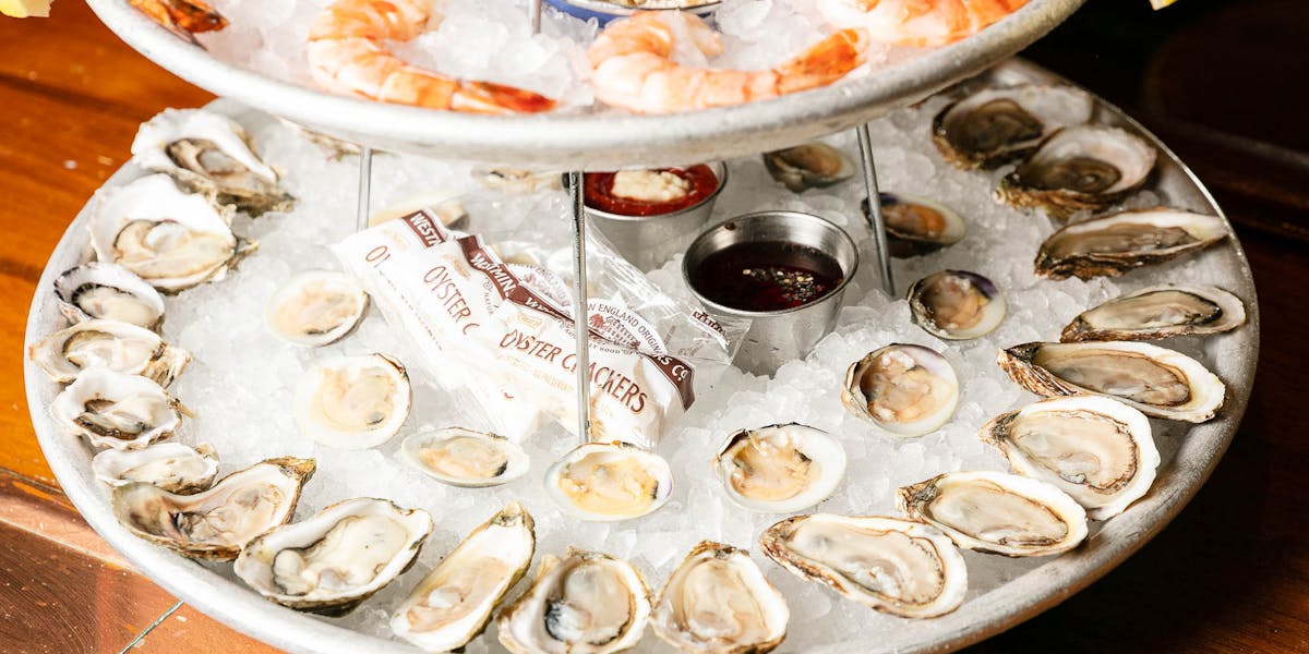Oyster Happy Hour | Old Ebbitt Grill