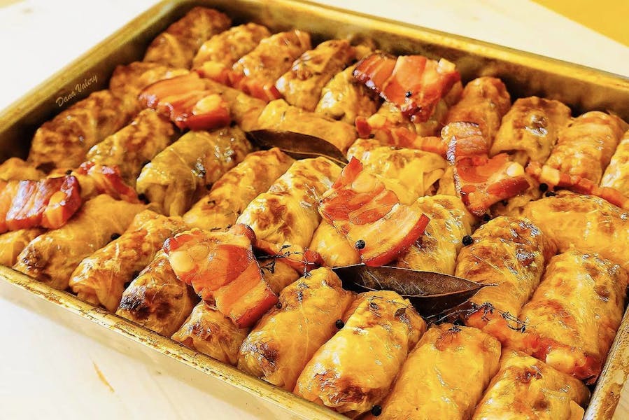 Catering Saravale Meat Market in Chicago, IL