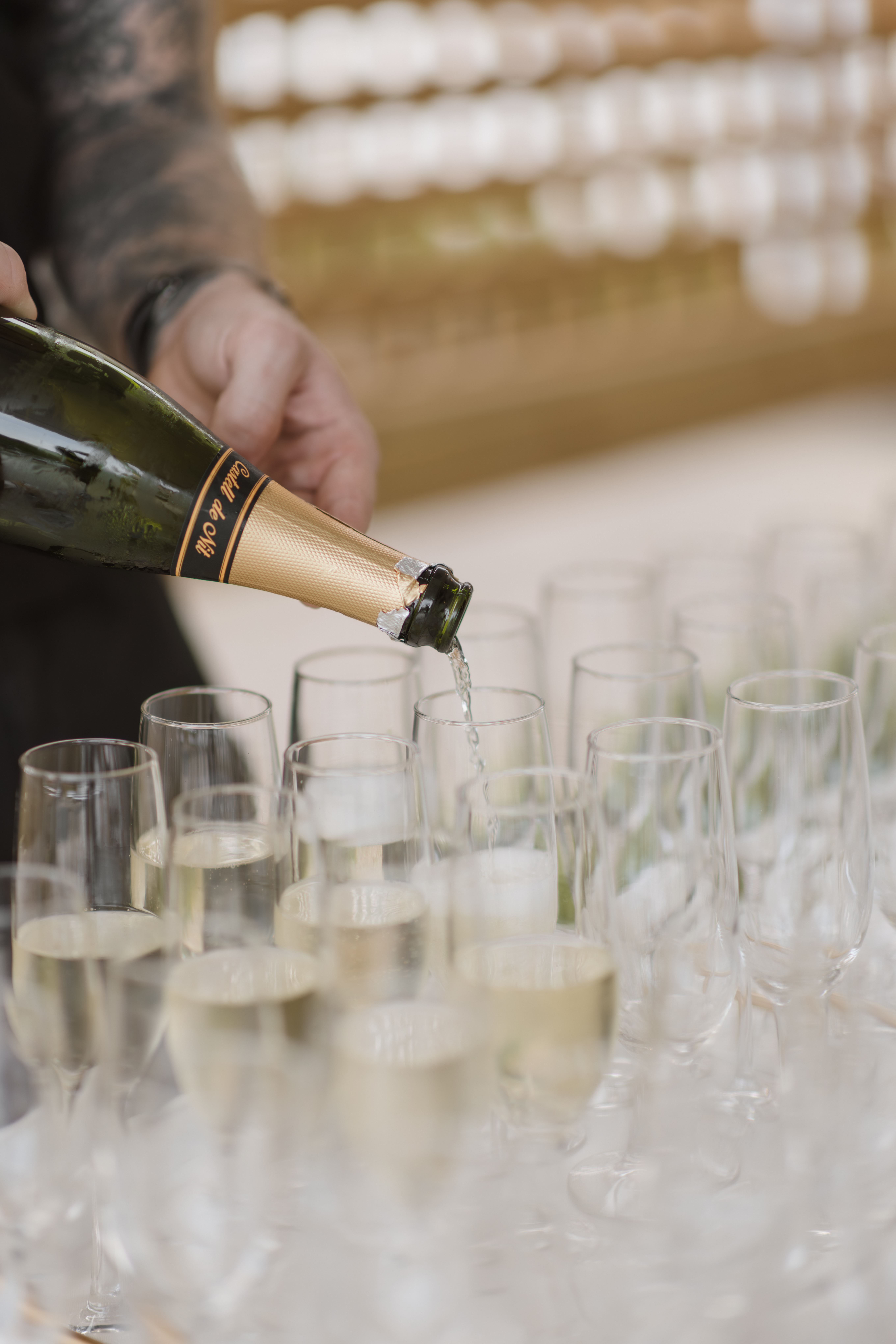 champagne pouring