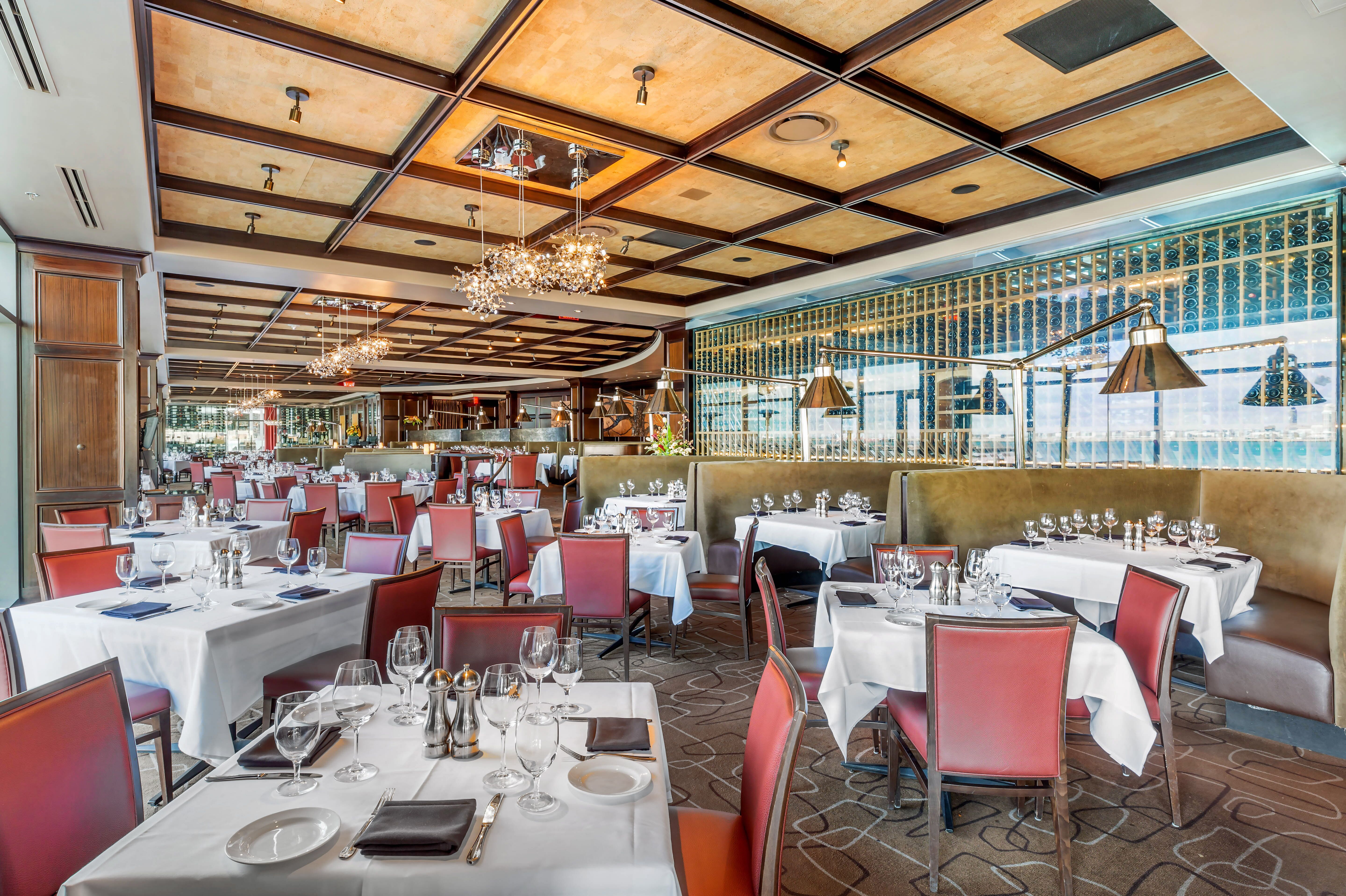 Dress Code | Del Frisco's Double Eagle Steak House