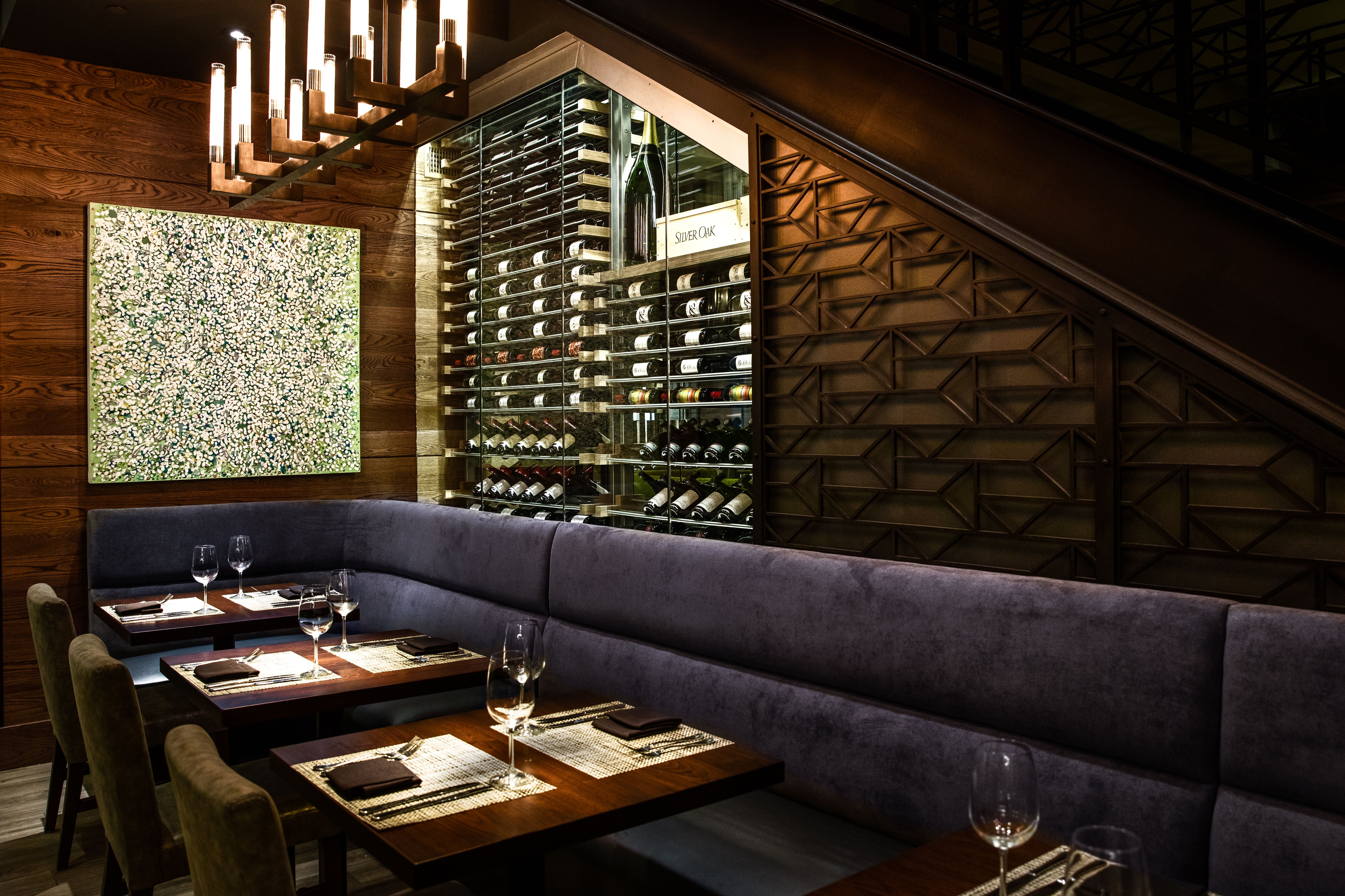 Dress Code | Del Frisco's Double Eagle Steak House
