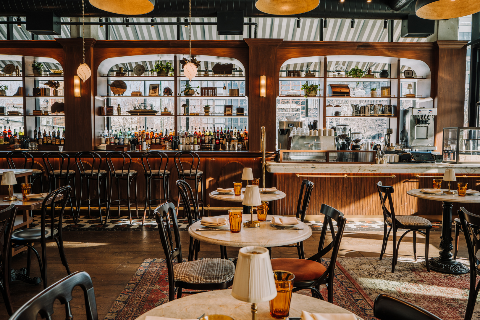 a dining room table in a restaurant