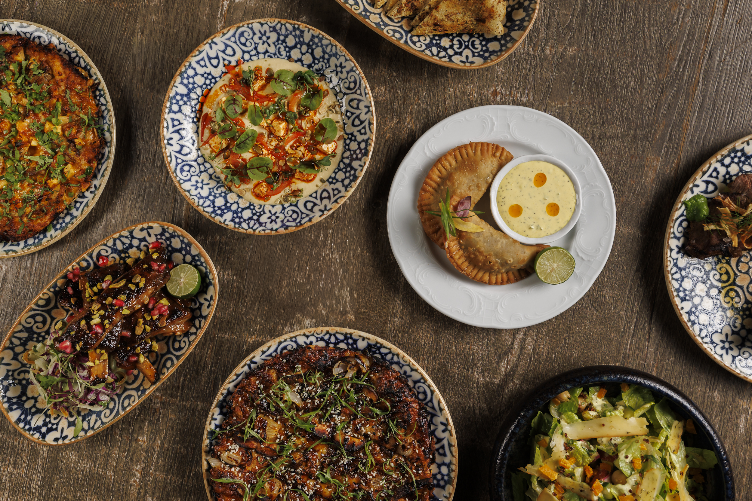 Multiple Mariel Dinner Dishes