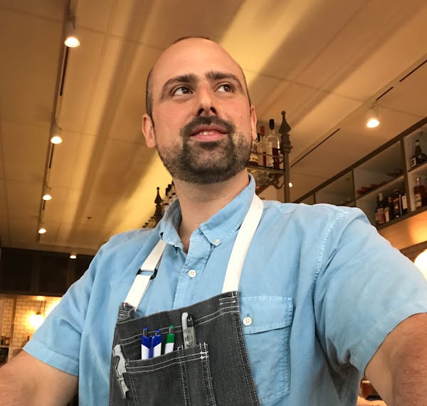 Photo of Donato Alvarez