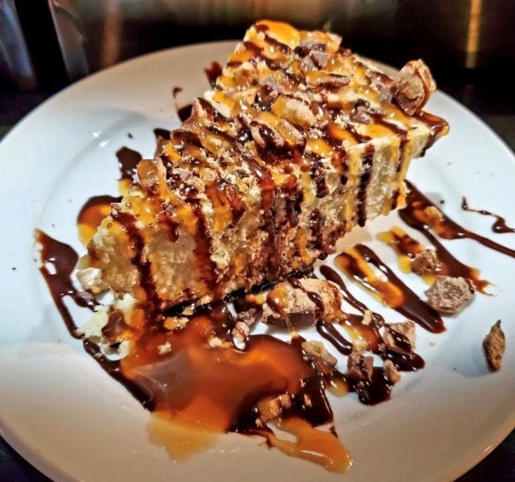 Candy Bar Cheese Cake