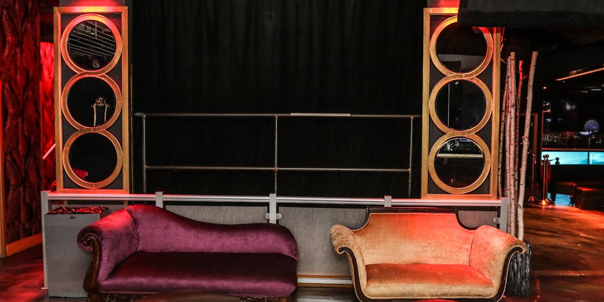 VIP Table Reservations | Privilege DC Nightclub in Washington, DC