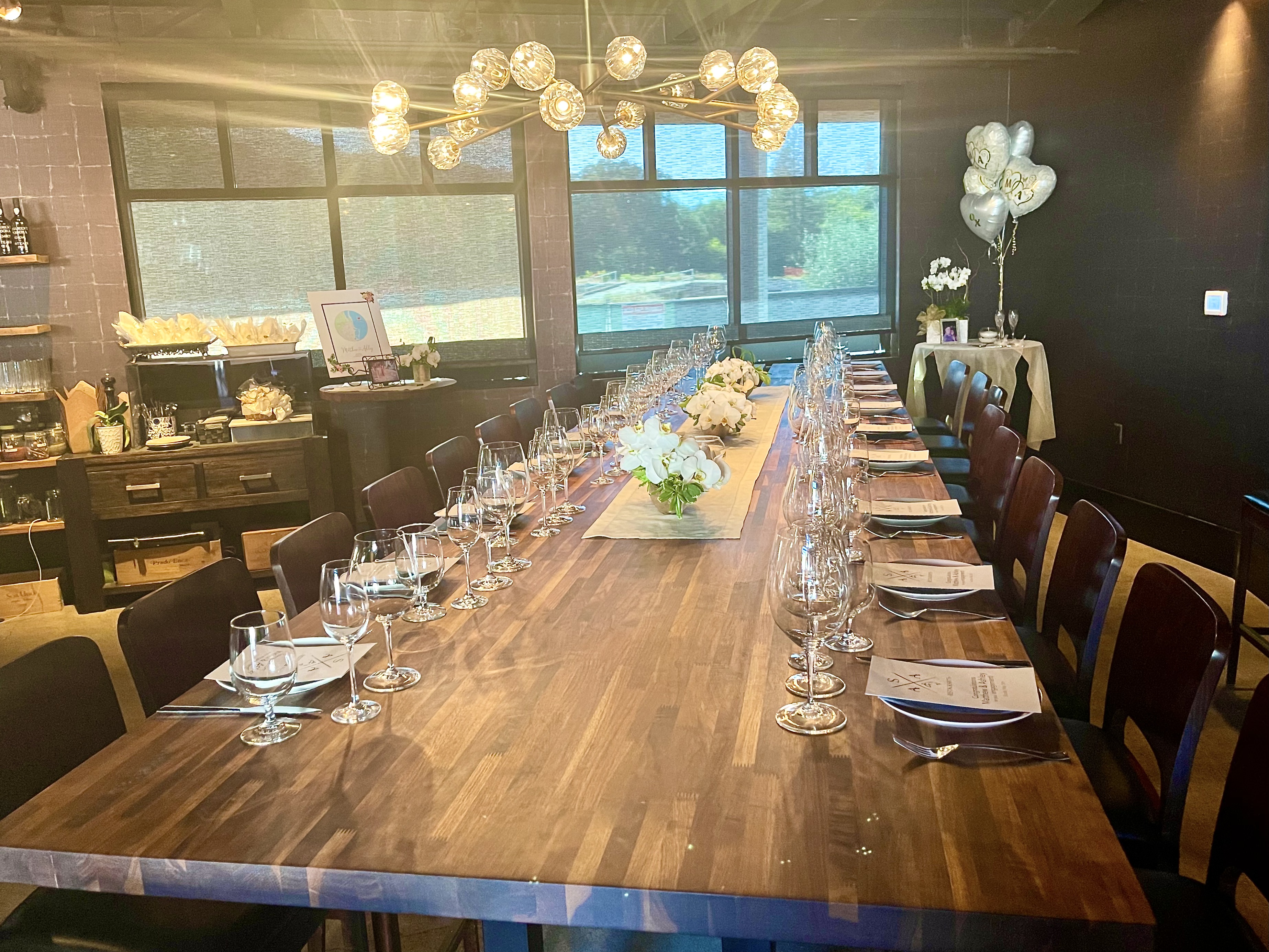 a room filled with furniture and a table