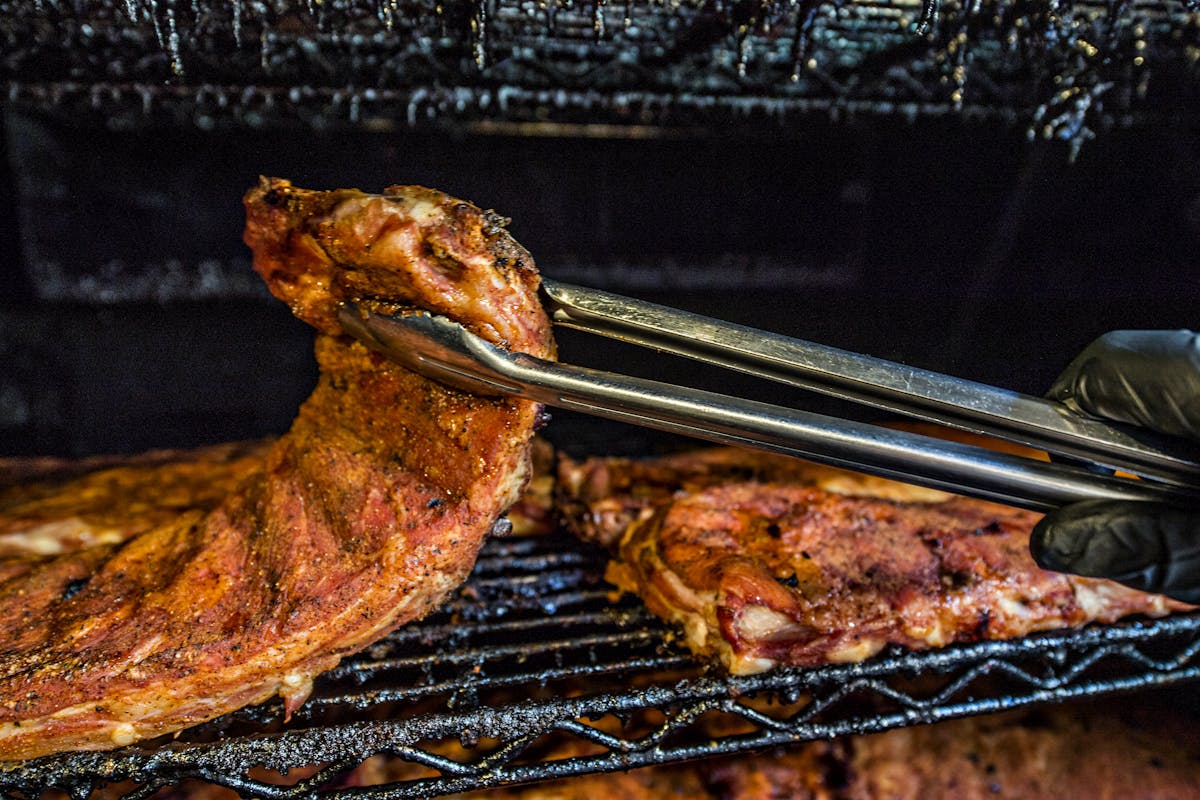 American Burger & BBQ Restaurant & Bar
