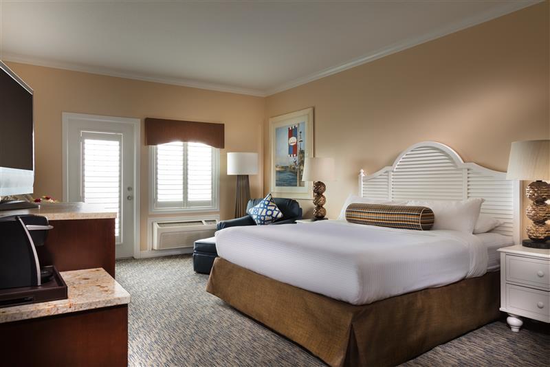 kemah boardwalk inn suite